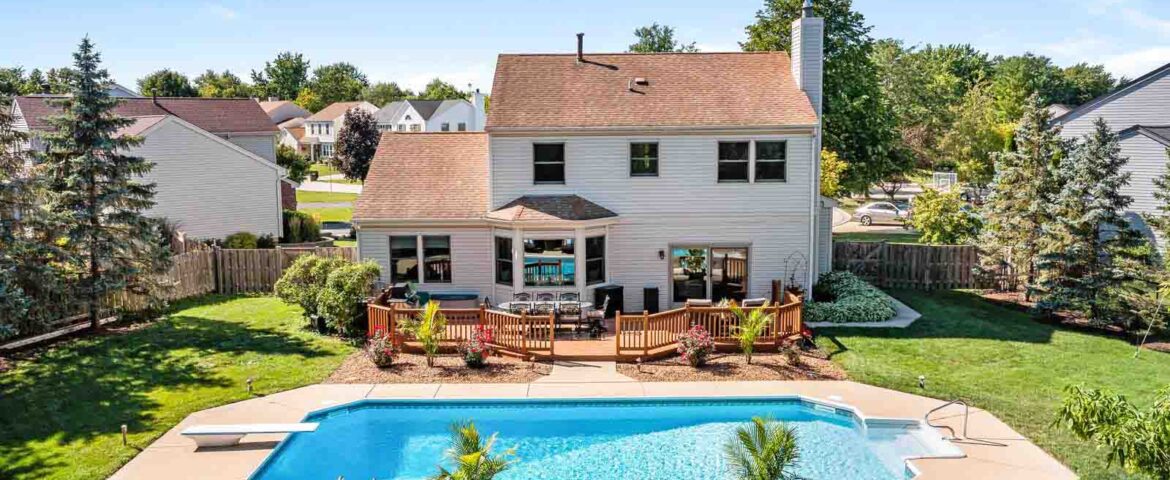 Is a Real Estate Photographer Worth It in Arlington Heights?