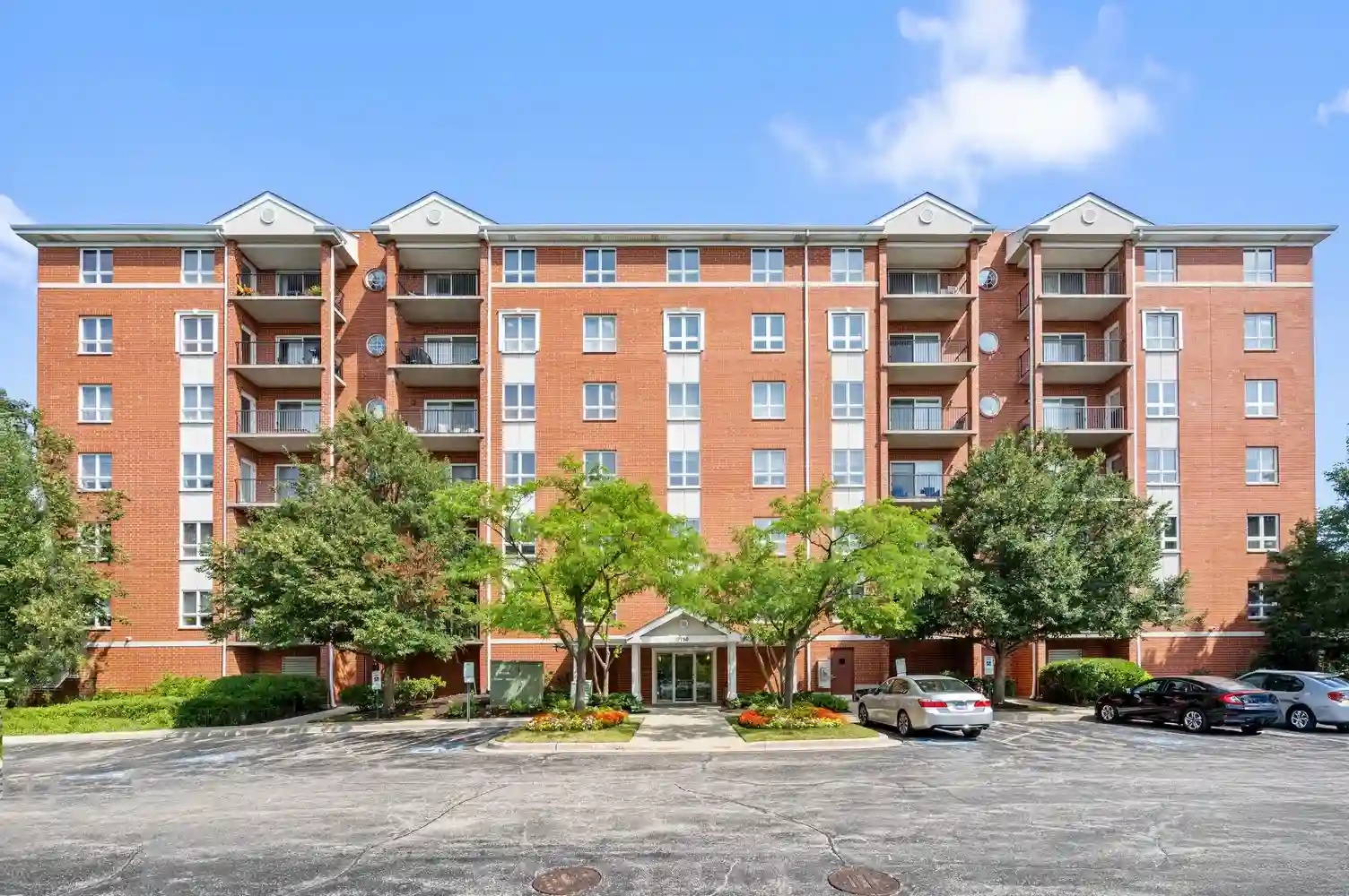 Commercial photography boosts brand growth in Rolling Meadows